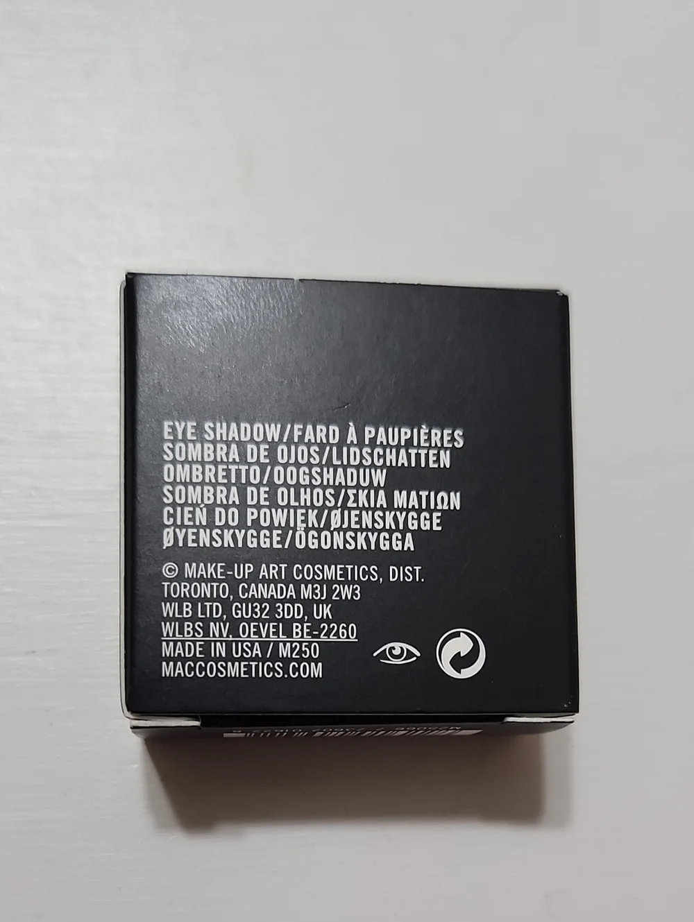 MAC Sushi Flower Satin Eye Shadow